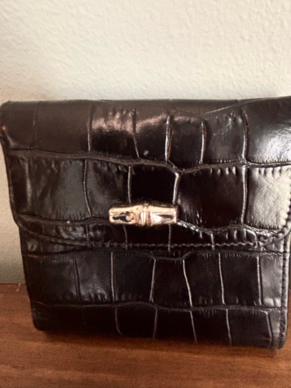 Longchamp Black Croc Leather Bifold Wallet - Picture 2 of 5